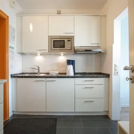 Strandhotel-heiligenhafen-wohnung-102-suedblick-typ-iv