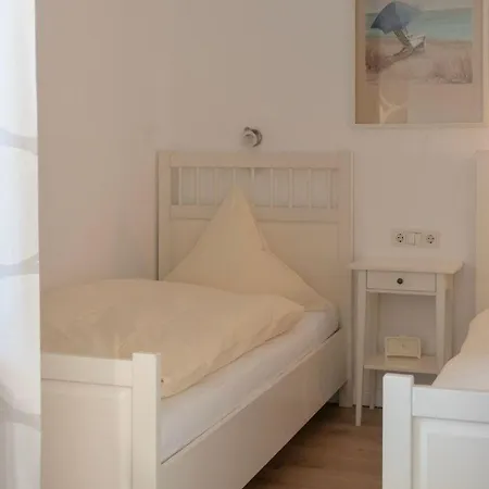 Strandhotel-heiligenhafen-wohnung-102-suedblick-typ-iv Lejlighed *
